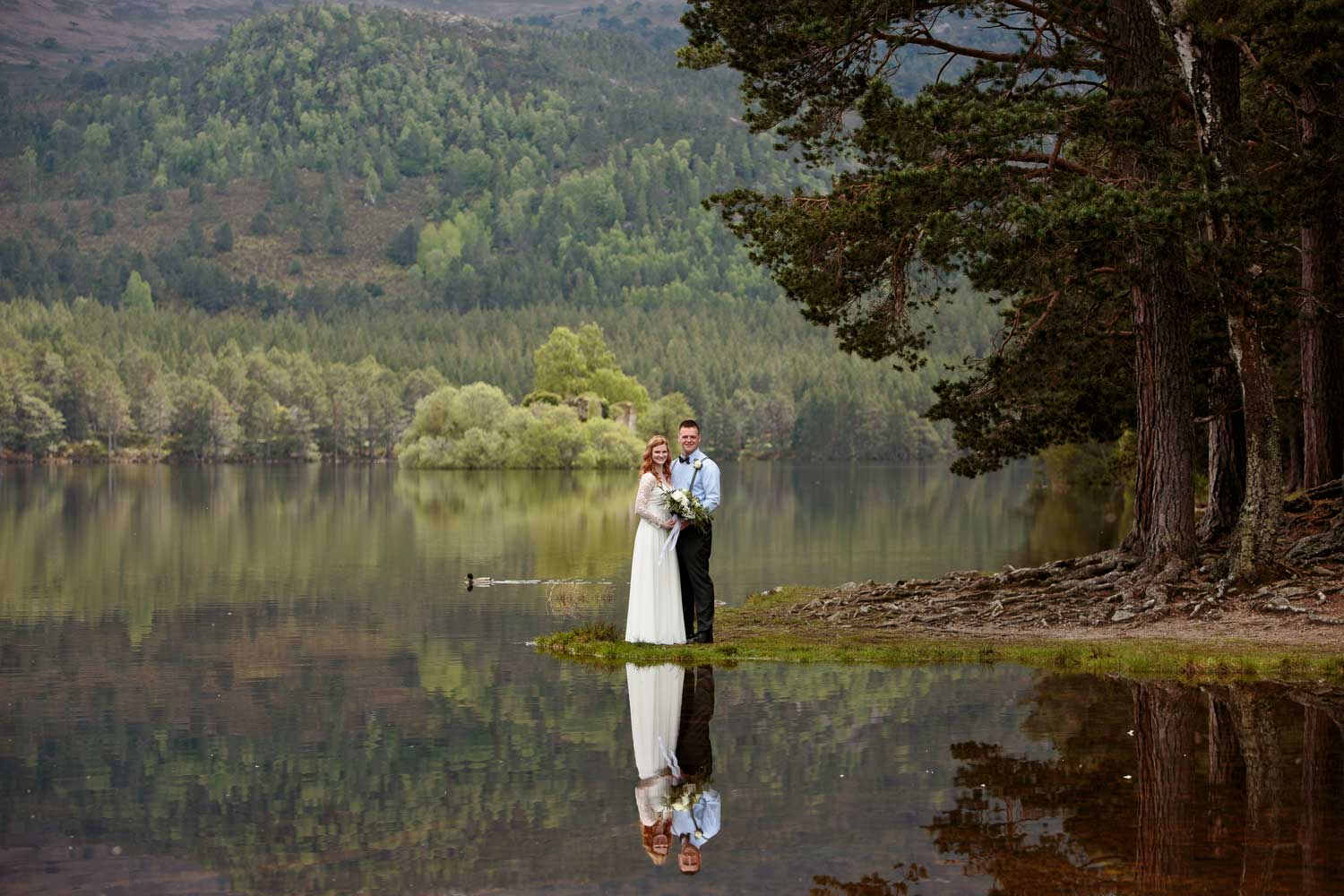 loch-an-eilean-wedding