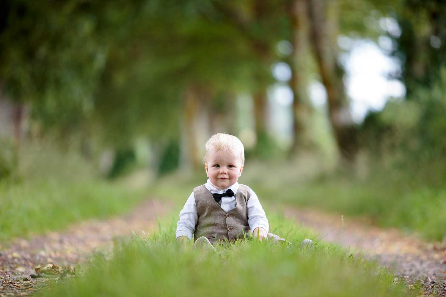toddler-family-photo